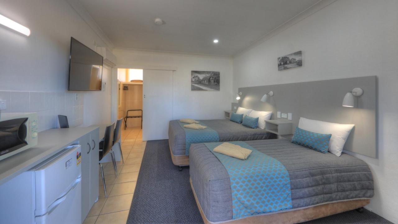 Glen Innes Motel Exterior photo